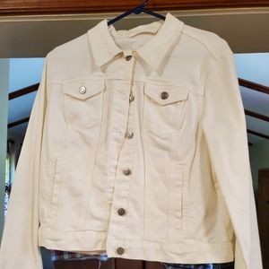 Time and tru large white jean jacket new no tags never worn